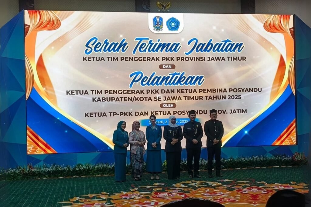 Pelantikan Ketua TP PKK dan Posyandu Jatim 2025