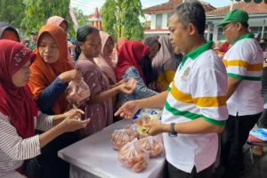 Warga Desa Jombang Antusias Hadiri Gerakan Pangan Murah Pemkab Jember