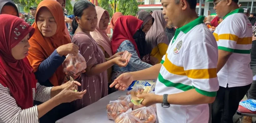 Warga Desa Jombang Antusias Hadiri Gerakan Pangan Murah Pemkab Jember