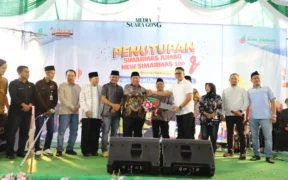 Bupati Warsubi Hadiri Penutupan Simarmas Bank Jombang, Undi Mobil & Dukung UMKM (Media Suara Gong)