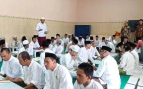 Pesantren Kilat Ramadan di Lapas Jombang, Warga Binaan Antusias Mendalami Agama (Media Suara Gong)