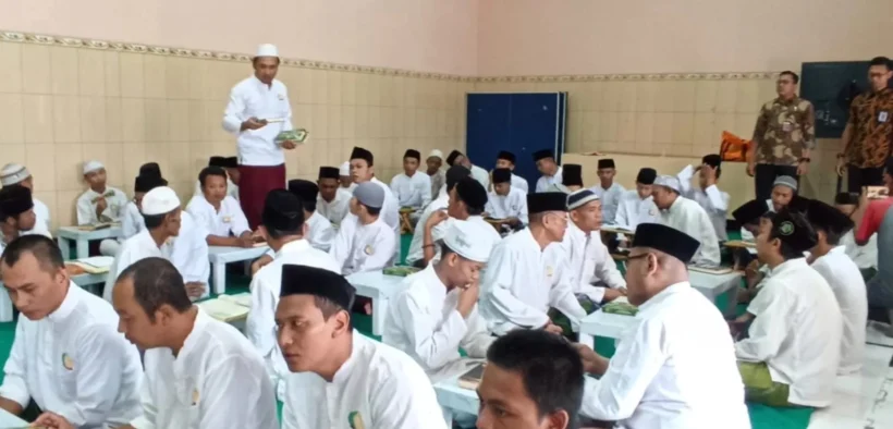 Pesantren Kilat Ramadan di Lapas Jombang, Warga Binaan Antusias Mendalami Agama (Media Suara Gong)