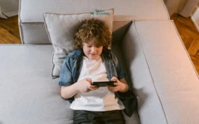 Di Jawa Barat Pelajar Kecanduan Game Mobile Legends Diusul Masuk Barak