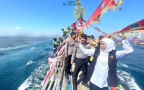 Pada momen Hari Nelayan Nasional yang diperingati setiap tanggal 6 April, Gubernur Jawa Timur Khofifah Indar Parawansa secara khusus memberikan apresiasi serta penghargaan atas kontribusi para nelayan. Khususnya nelayan Jawa Timur 