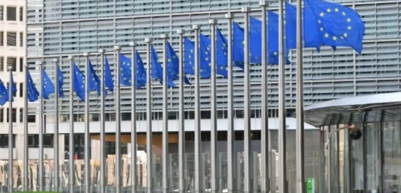 Negara-negara anggota Uni Eropa (UE) resmi menyetujui usulan untuk menerapkan langkah balasan dagang terhadap Amerika Serikat (AS)