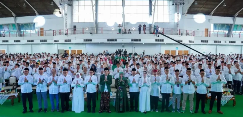 PT Bank Jatim terus mendukung program yang digalakkan oleh Pemerintah Provinsi Jatim Salah satunya Halal Bihalal bersama Gubernur Jatim