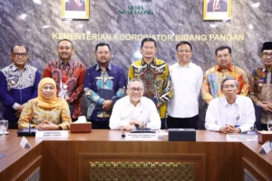 Jatim Jadi Pionir Program Unggulan Prabowo: Khofifah Temui Menko Zulhas
