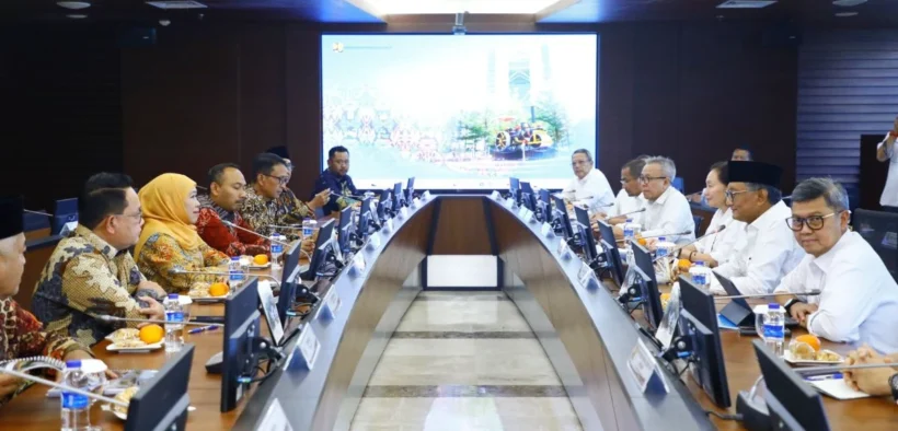 Gubernur Jatim Bersama Menteri PU Sepakat Percepat Infrastruktur Irigasi