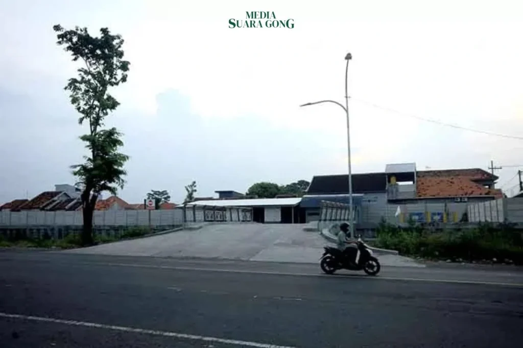 Proyek pengelolaan Rest Area dan Gerai UMKM yang terletak di depan Terminal Bayuangga Kota Probolinggo