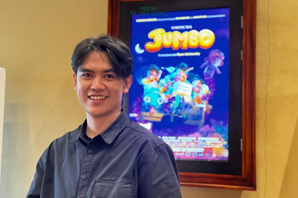 Di balik kesuksesan fIlm Jumbo ini, terdapat peran penting dari seorang putra daerah asal Malang, Wahyu Denis Kurniawan.