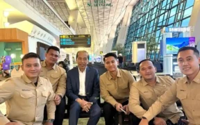 Diutus Prabowo, Jokowi Terbang ke Vatikan Hadiri Pemakaman Paus Fransiskus