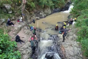 Air Terjun Bidadari Kayangan: Destinasi Canyoning Baru Favorit di Probolinggo