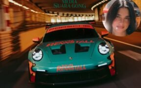 Dua Lipa dibuatkan Porsche GT3 RS Khusus (Ilustrasi oleh: Galih)