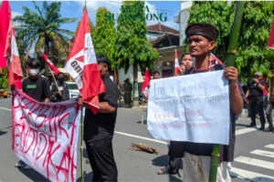 GMNI Trenggalek Gelar Aksi Perbaiki Pendidikan