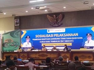 Pemkab Probolinggo Salurkan BLT DBHCHT 2025