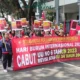 May Day di Kota Malang didominasi warna merah (Foto oleh: Galih)