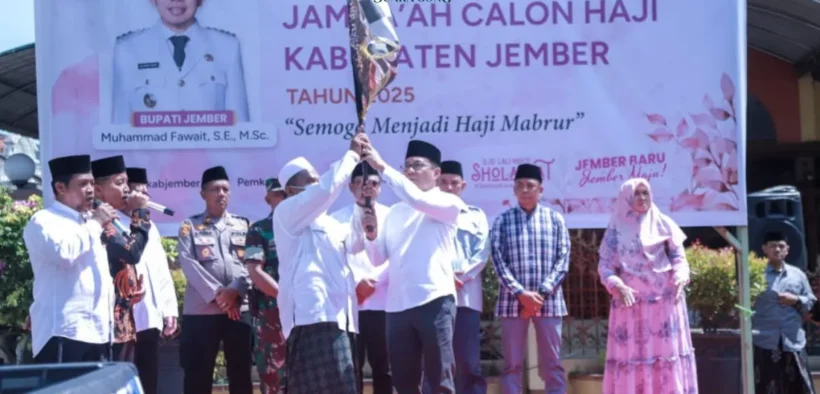 Pj. Sekda Jember Lepas 2.261 Jamaah Calon Haji di Alun-Alun Tanggul