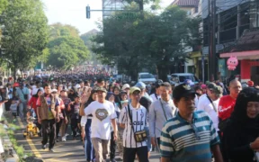 Ribuan Warga Jember Meriahkan Jalan Sehat May Day 2025