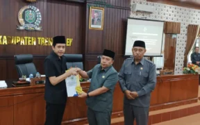 DPRD Kabupaten Trenggalek gelar rapat paripurna dengan agenda laporan Pansus Terkait LKPJ Bupati Trenggalek akhir Tahun Anggaran 2024