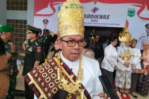 Peringatan Hardiknas 2025, Pemkot Batu Luncurkan Program 1000 Sarjana