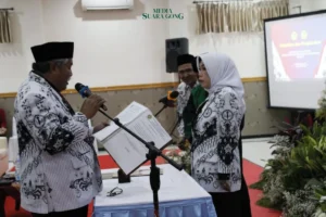 Rektor ITEBIS PGRI Dewantara Jombang Resmi Dilantik