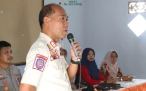 Kasatpol PP Ponorogo, Eko Edi Suprapto, dalam keterangan resmi Pemkab Ponorogo pada Senin (5/5/2025). Ia menegaskan bahwa mulai 5 Mei 2025 seluruh aktivitas warung kopi di lokasi diduga prostitusi tersebut harus dihentikan.(Diskominfo Jatim)