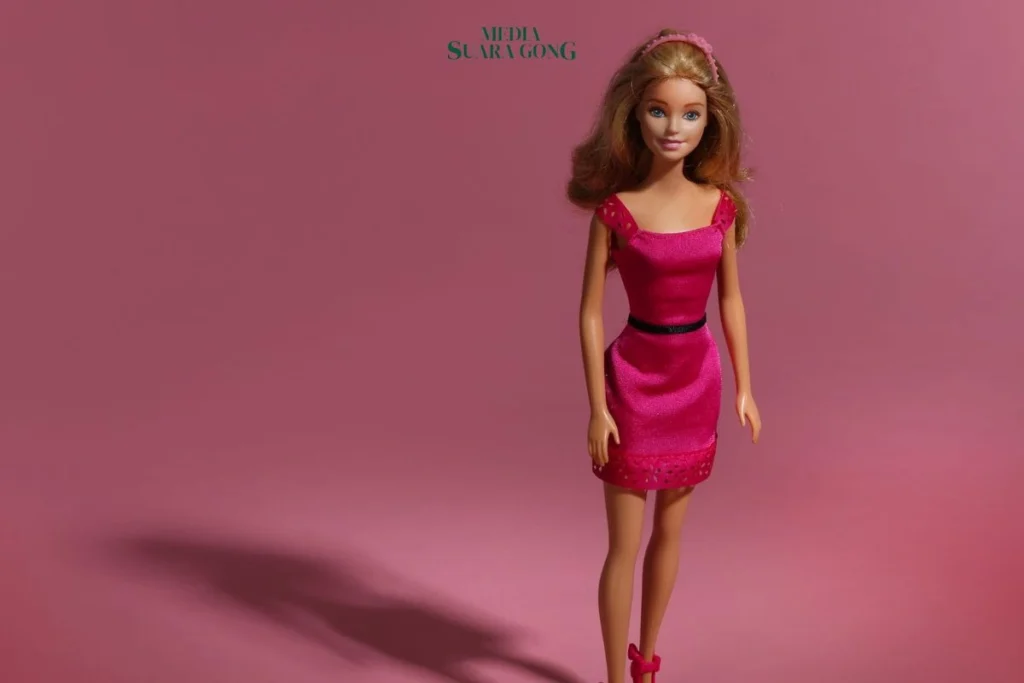 Imbas Perang Tarif AS dan China Harga Boneka Barbie Bakal Naik!