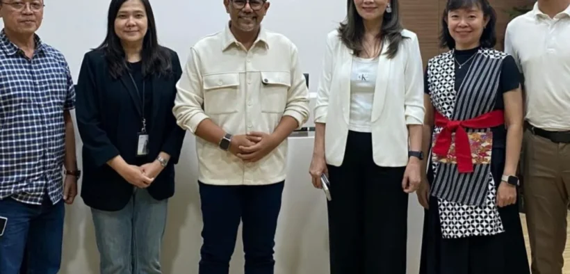 Percepat transformasi pendidikan berbasis teknologi, Bupati Probolinggo, Gus dr. Mohammad Haris, melakukan kunjungan kerja ke kantor pusat Acer Indonesia di The Plaza Office Tower, Jakarta. Pada tanggal 6 Mei 2025