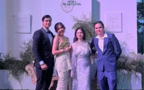 Aktor Cinta Brian dan penyanyi Gisel menjadi sorotan saat menghadiri pernikahan Luna Maya dan Maxime Bouttier
