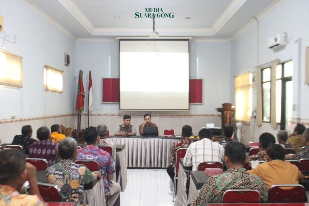 (DPMD) Kabupaten Jombang menggelar tahapan akhir atau finalisasi batas desa yang berlangsung di Aula DPMD Jombang pada Kamis (22/5/2025)