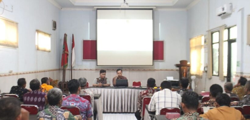 (DPMD) Kabupaten Jombang menggelar tahapan akhir atau finalisasi batas desa yang berlangsung di Aula DPMD Jombang pada Kamis (22/5/2025)