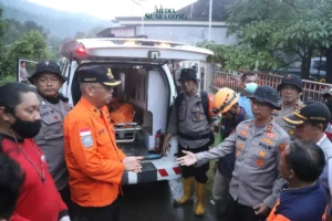 2 Dari 6 Korban Tanah Longsor Di Desa Depok Ditemukan
