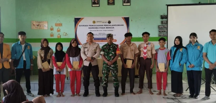 Babinsa Koramil 0822/03 Tegalampel, bersama mahasiswa Universitas Bondowoso (UNIBO) gelar Edukasi Bahaya Narkoba di Sekolah