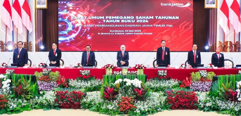 Bank Jatim umumkan jajaran pengurus baru dalam Rapat Umum Pemegang Saham (RUPS) yang digelar di kantor pusat mereka, Kamis (22/5/2025).