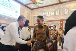 Wali Kota Malang Serahkan SK kepada 50 CPNS