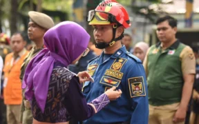 Wali Kota Kediri Vinanda Prameswati secara resmi meluncurkan layanan pengaduan terpadu “Lapor Mbak Wali 112” yang Aktif 24 Jam