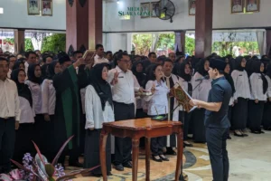 992 ASN Di Trenggalek Resmi Dilantik, Ini Pesan Bupati Arifin