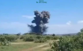 Sebanyak 13 orang dilaporkan tewas dalam insiden ledakan amunisi kedaluwarsa milik TNI Angkatan Darat di Garut, Jawa Barat