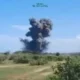 Sebanyak 13 orang dilaporkan tewas dalam insiden ledakan amunisi kedaluwarsa milik TNI Angkatan Darat di Garut, Jawa Barat