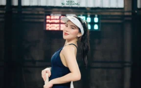 Aktris dan influencer Davina Karamoy berbagi kisah pribadi soal rencana pernikahan dan kriteria pasangan hidup dalam podcast “Goyang Lidah”