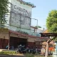 Jalan Dr Sutomo, Kelurahan Tisnonegaran, Kecamatan Kanigaran, Kota Probolinggo, Bioskop Garuda pernah jadi ikon hiburan utama bagi warga setempat Pada era 1980-an hingga awal 1990-an