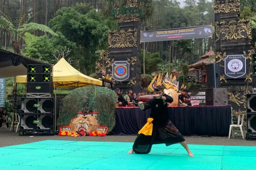 Halal Bihalal dan Bakti Sosial PSHW Tunas Muda Cabang Kabupaten Malang