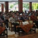 Sekda Edy saat memberikan sambutan dalam sosialisasi kesepakatan pembentukan Koperasi Merah Putih Desa/Kelurahan di Pendopo Manggala Praja Nugraha Trenggalek (Mil/Pers)