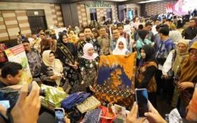 PT Bank Jatim berikan komitmen dalam mendukung program Pemerintah Provinsi Jawa Timur dalam Misi Dagang Jawa Timur - Kalimantan timur