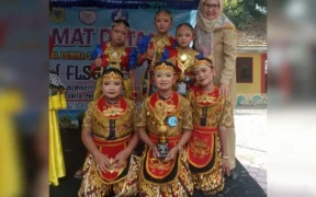 SDN 1 Kalitapen, Bondowoso Membuktikan Prestasinya di Ajang Lomba Seni dan Sastra Siswa Nasional (FLS3N) Hardiknas 2025 di tingkat Kecamatan