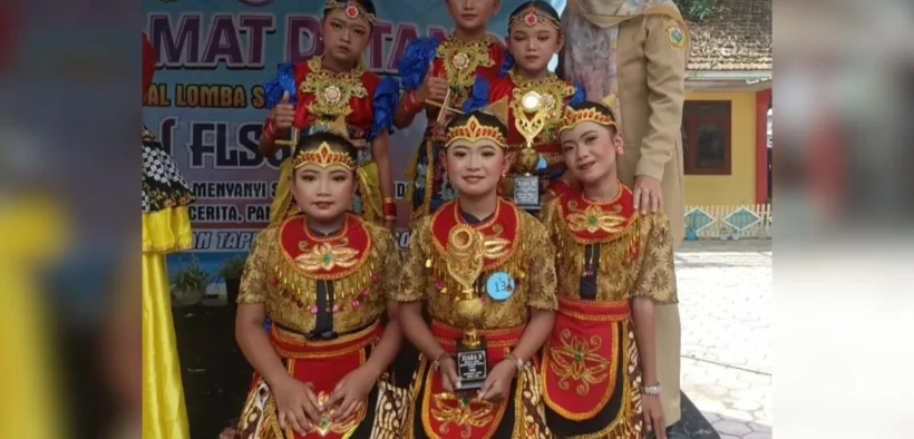 SDN 1 Kalitapen, Bondowoso Membuktikan Prestasinya di Ajang Lomba Seni dan Sastra Siswa Nasional (FLS3N) Hardiknas 2025 di tingkat Kecamatan