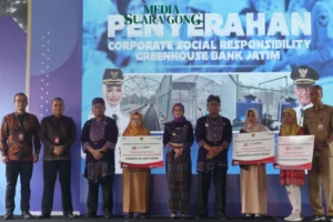 Bank Jatim Serahkan CSR Greenhouse Ke Pemkot Kediri