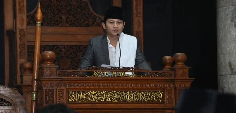 Bupati Trenggalek Mochamad Nur Arifin Salat Idul Adha 1446 H di Masjid Agung Baiturrahman, Jum'at pagi (6/6/2025)