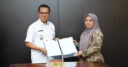 Cak Nur dan Mas Heli Tandatangani Kesepakatan LBH Terakreditasi