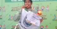 Atlet muda Kabupaten Probolinggo, Anindita Salsabilla, sukses menyumbang medali perunggu di Porprov Jatim 2025 dari cabor paralayang